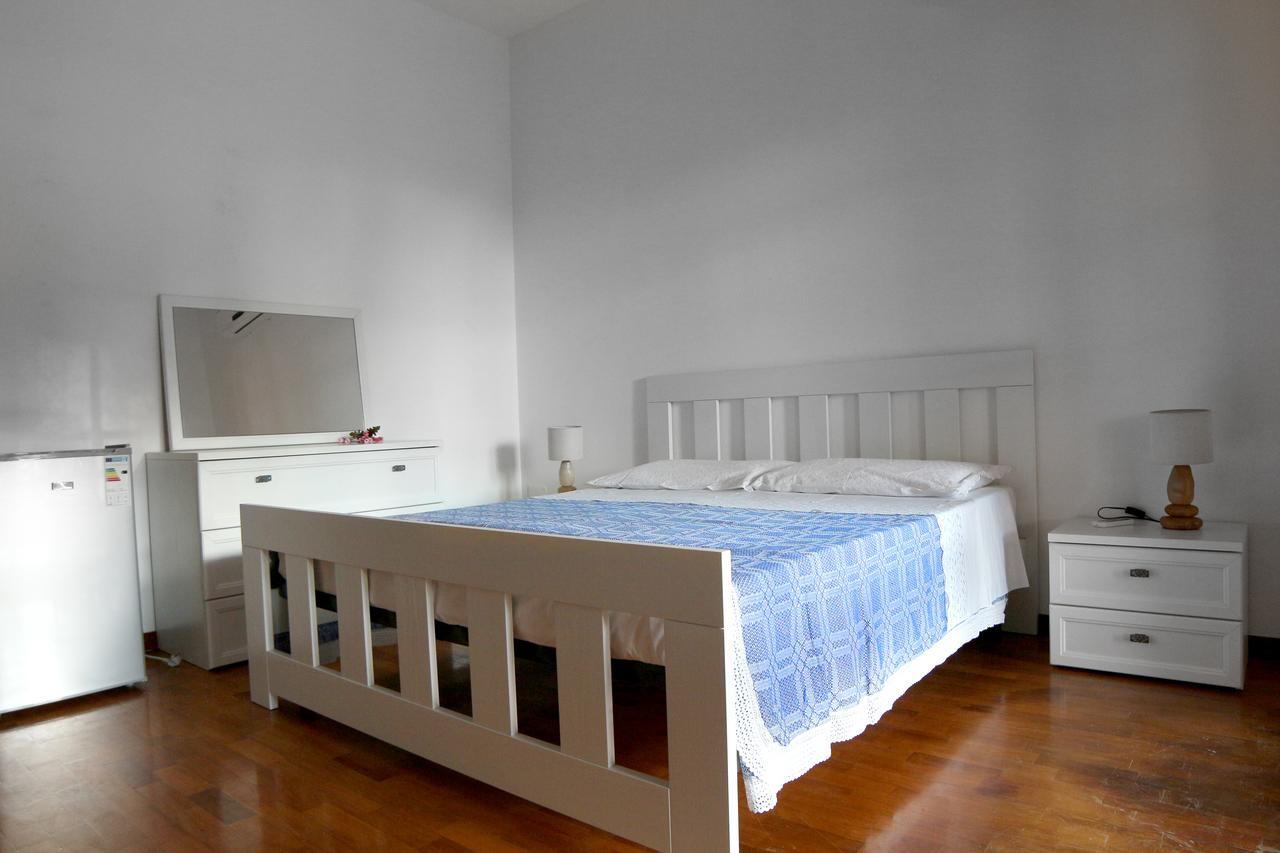 B&B Li Mari Lizzanello Exterior foto