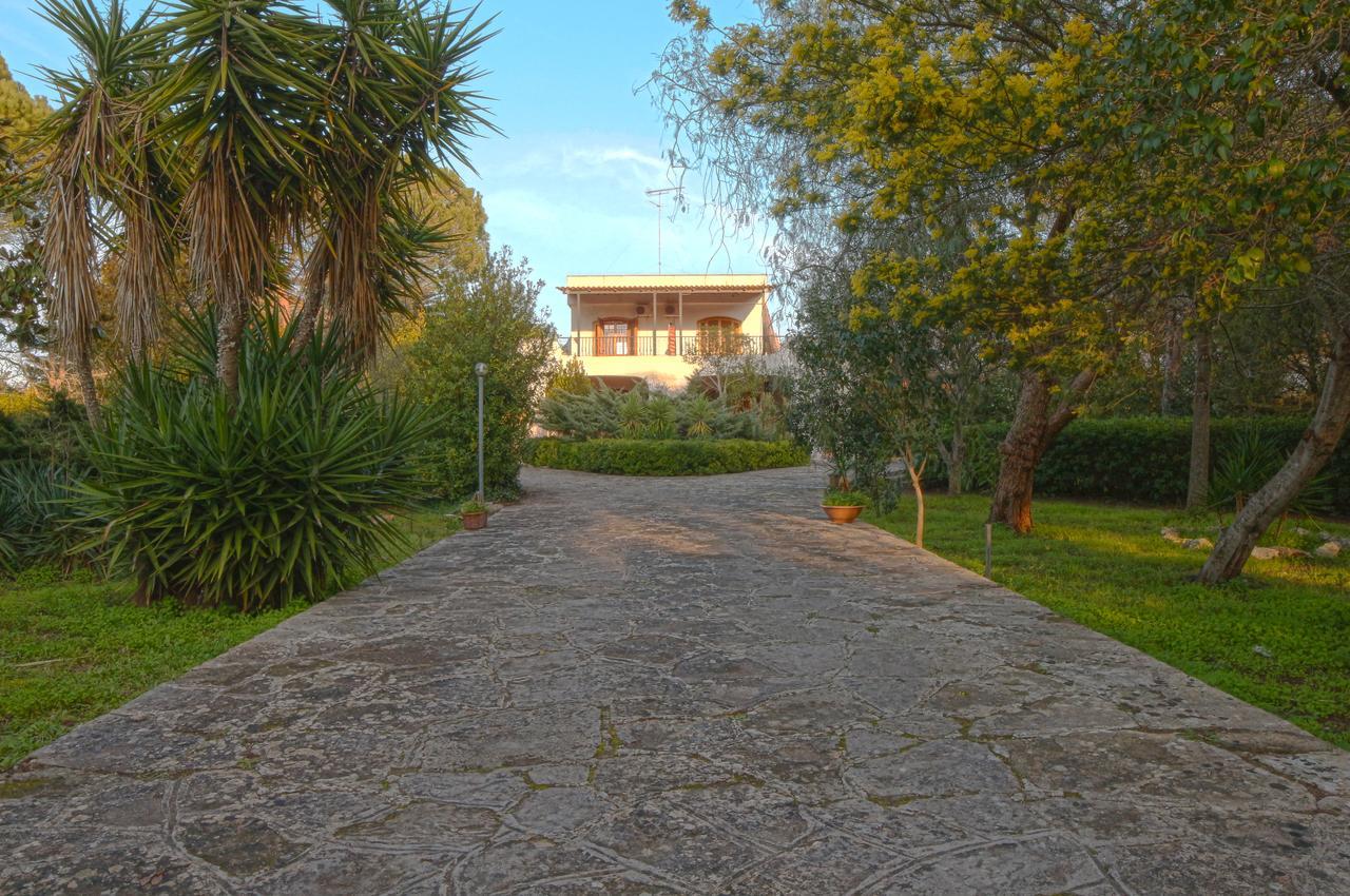 B&B Li Mari Lizzanello Exterior foto